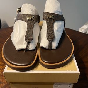 Brand new Michael Kors Brady Sandals size 11